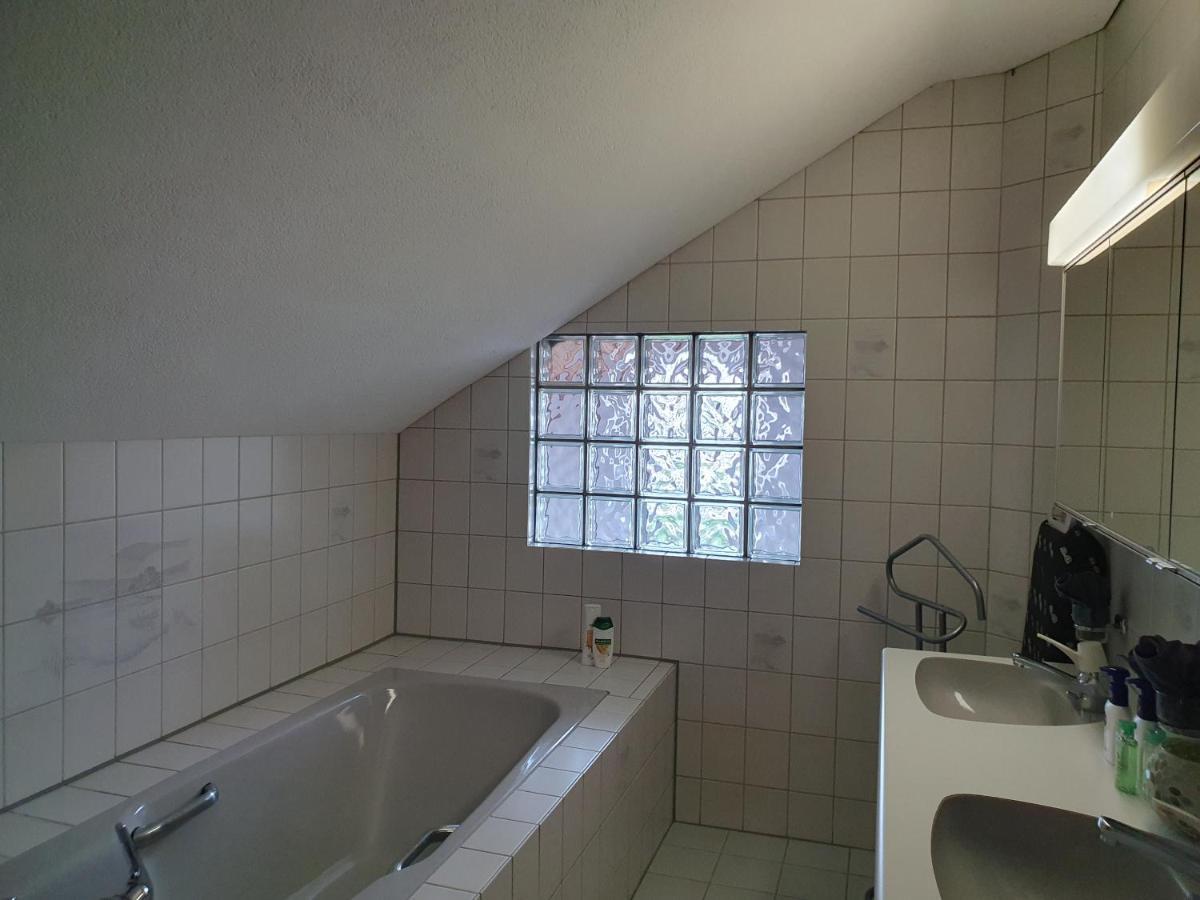 3 Bedroom Swiss House On 3 Floors Oberglatt المظهر الخارجي الصورة